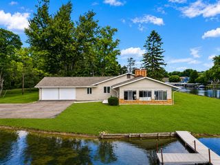 11243 Wynns Road, Pinckney, MI 48169