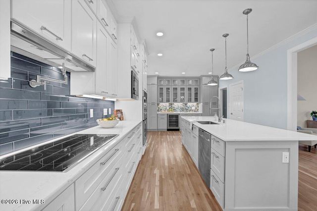 120 Middle Point Road, Hampstead, NC 28443