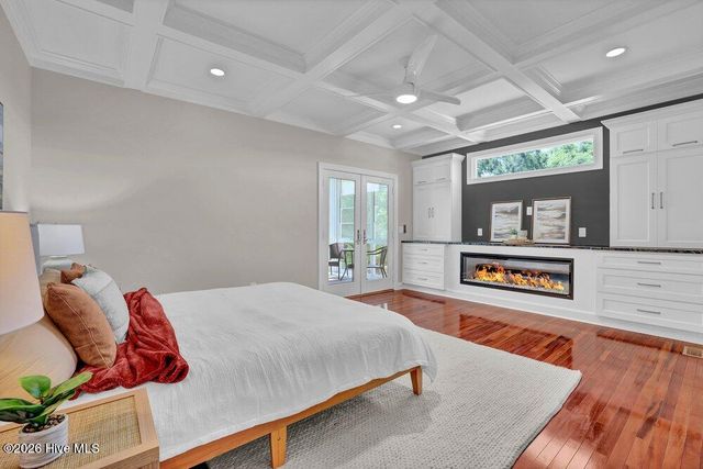 120 Middle Point Road, Hampstead, NC 28443