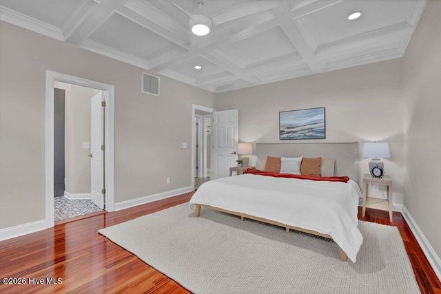 120 Middle Point Road, Hampstead, NC 28443