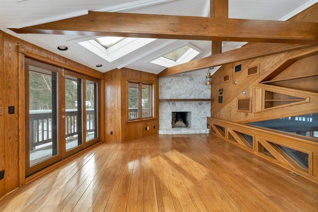 211 Dockham Shore Road, Gilford, NH 03249