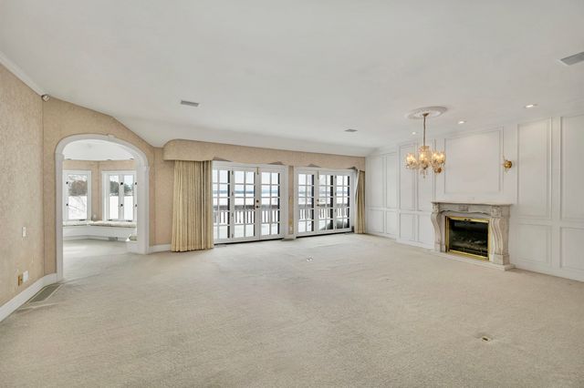 211 Dockham Shore Road, Gilford, NH 03249