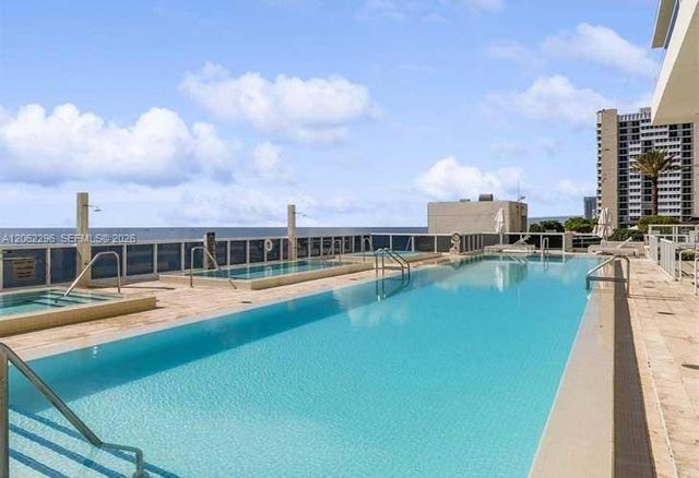 1850 S Ocean Dr 4203, Hallandale Beach, FL 33009