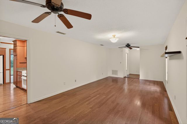 103 Greenbriar Trail, Statesboro, GA 30458