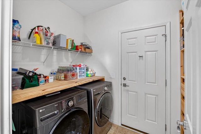 9342 VISTA MEADOW Drive, Verona, WI 53593