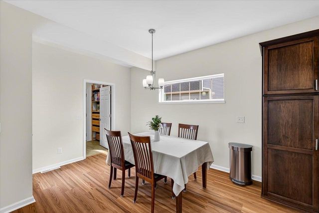 9342 VISTA MEADOW Drive, Verona, WI 53593