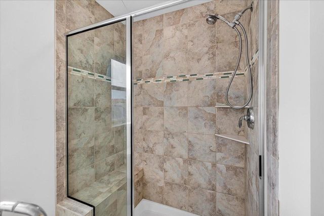 9342 VISTA MEADOW Drive, Verona, WI 53593