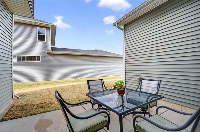 9342 VISTA MEADOW Drive, Verona, WI 53593