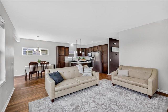 9342 VISTA MEADOW Drive, Verona, WI 53593