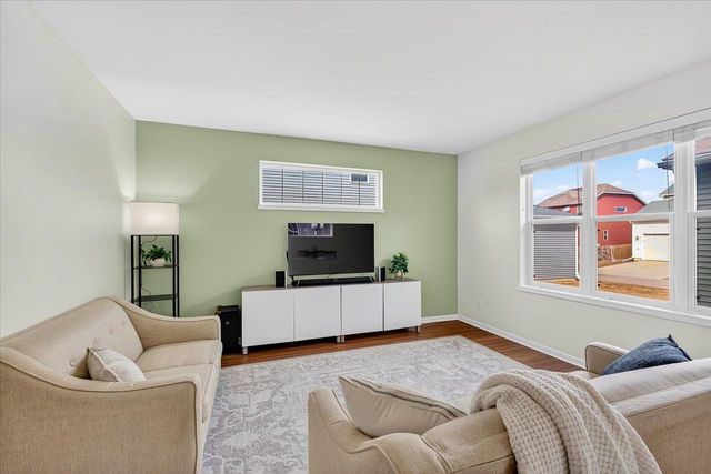 9342 VISTA MEADOW Drive, Verona, WI 53593