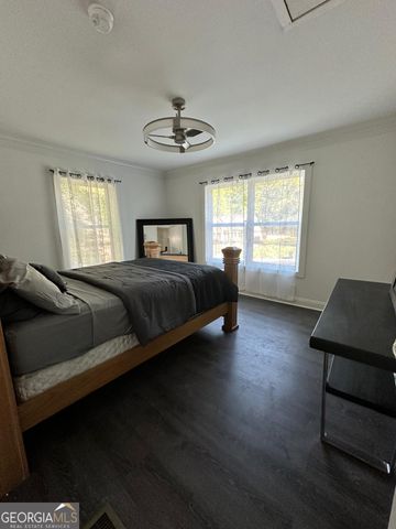 1914 Montrose Drive, East Point, GA 30344