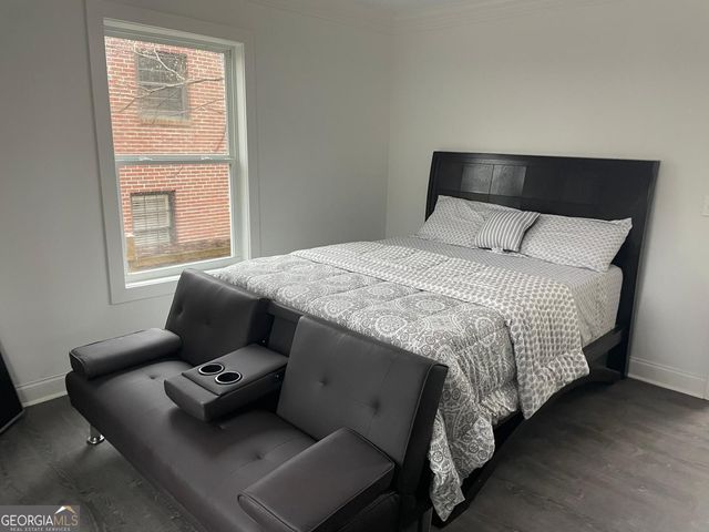 1914 Montrose Drive, East Point, GA 30344