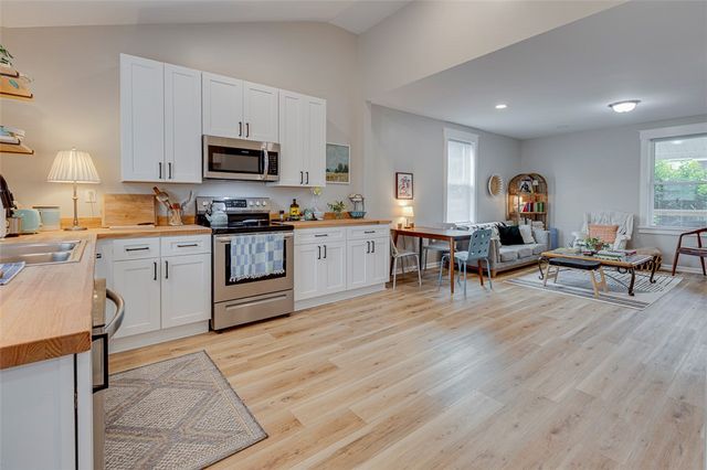 15 Haynes Street, Piedmont, SC 29673