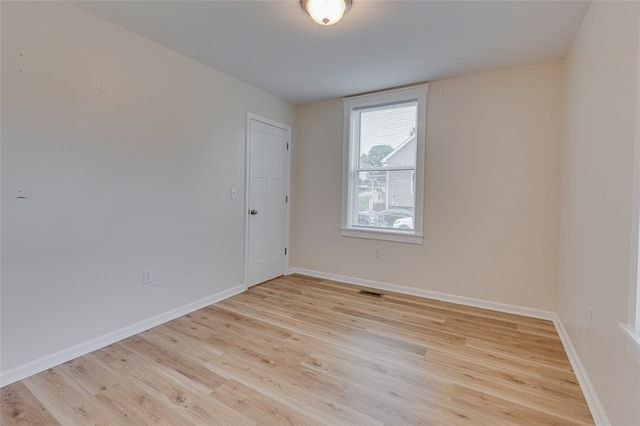 15 Haynes Street, Piedmont, SC 29673