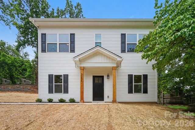 327 Whispering Pines Drive, Charlotte, NC 28217