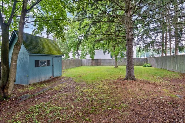 37 East Oneida Street, Lysander, NY 13027