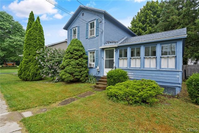 37 East Oneida Street, Lysander, NY 13027