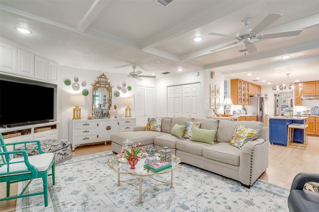 200 LAKERIDGE Road, Lakeside, TX 76108