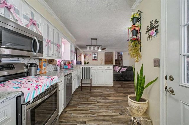 301 Briarwood Drive, Calhoun, GA 30701