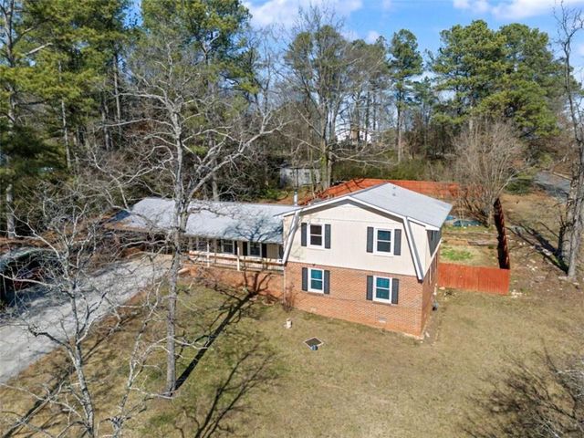 301 Briarwood Drive, Calhoun, GA 30701