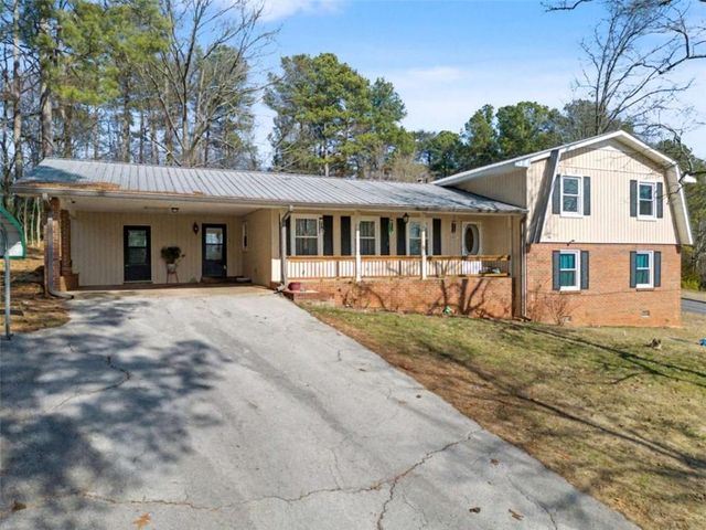 301 Briarwood Drive, Calhoun, GA 30701
