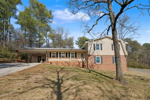 301 Briarwood Drive, Calhoun, GA 30701