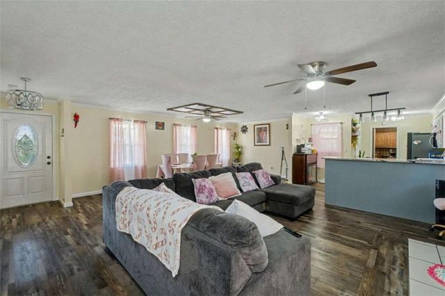 301 Briarwood Drive, Calhoun, GA 30701