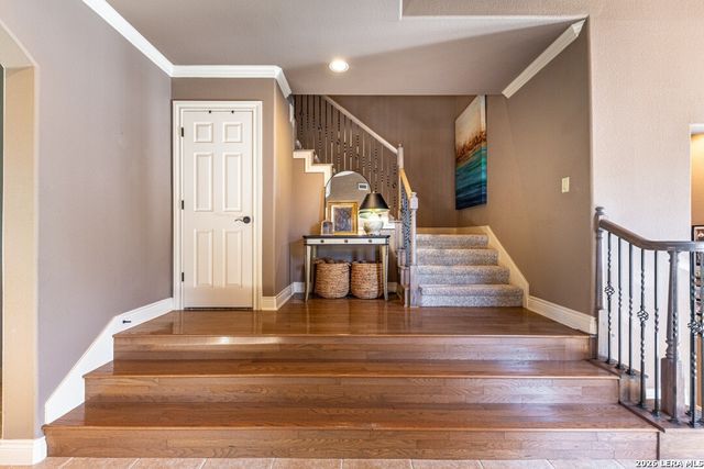 915 Campanile, San Antonio, TX 78258