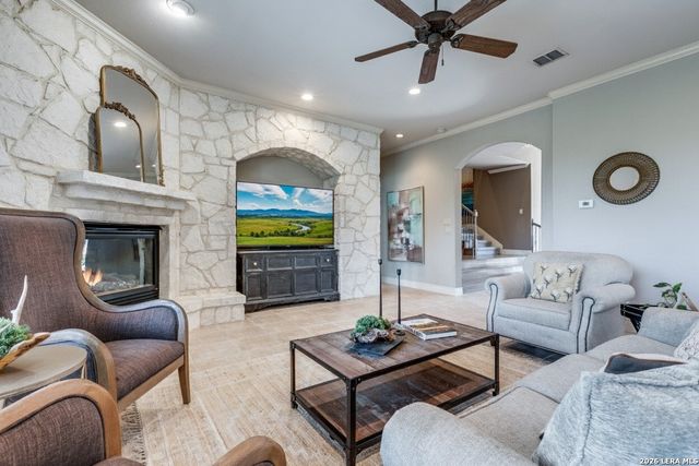 915 Campanile, San Antonio, TX 78258