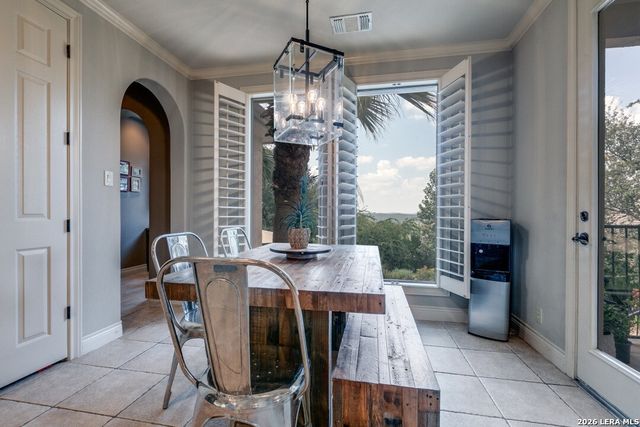 915 Campanile, San Antonio, TX 78258