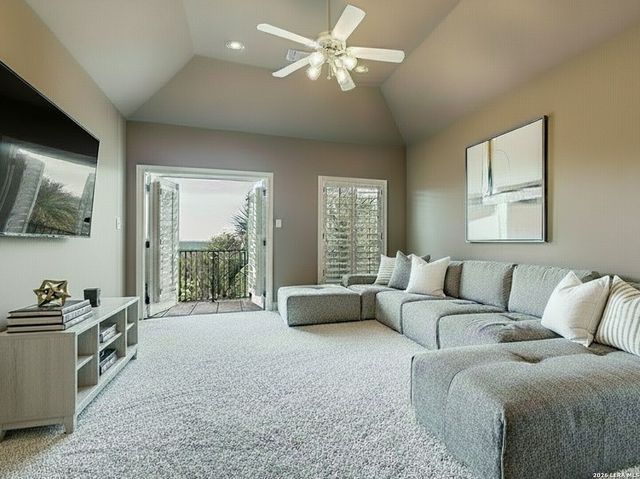 915 Campanile, San Antonio, TX 78258