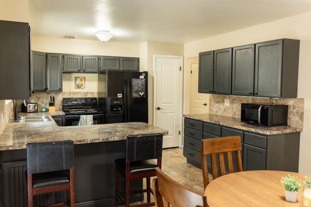 887 DOUGLAS DR, Brigham City, UT 84302