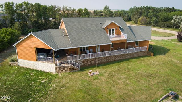 870 36th Avenue NW, Coleharbor, ND 58531 property photo