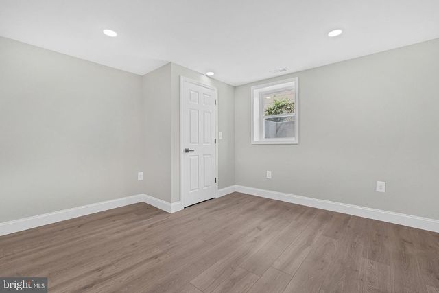 6207 ADDISON RD, Capitol Heights, MD 20743