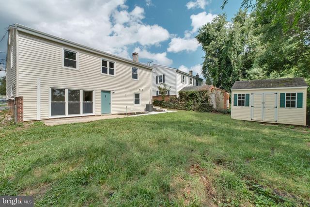 6207 ADDISON RD, Capitol Heights, MD 20743