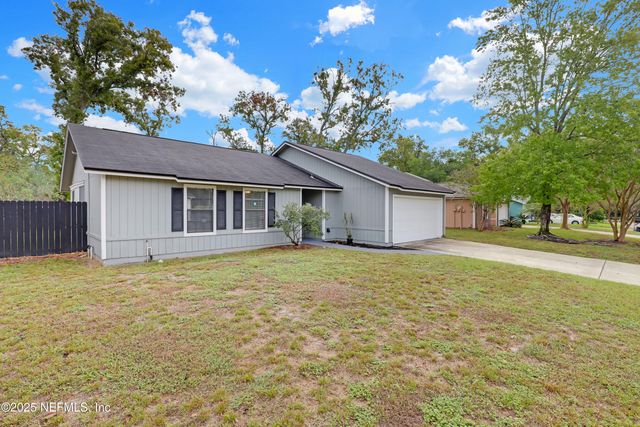 8475 SETON Court, Jacksonville, FL 32244