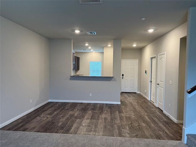 1009 NW 5th Street, Newcastle, OK 73065