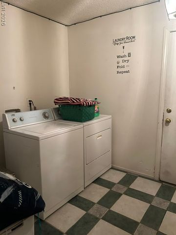 5516 Deodar Drive, Las Vegas, NV 89108