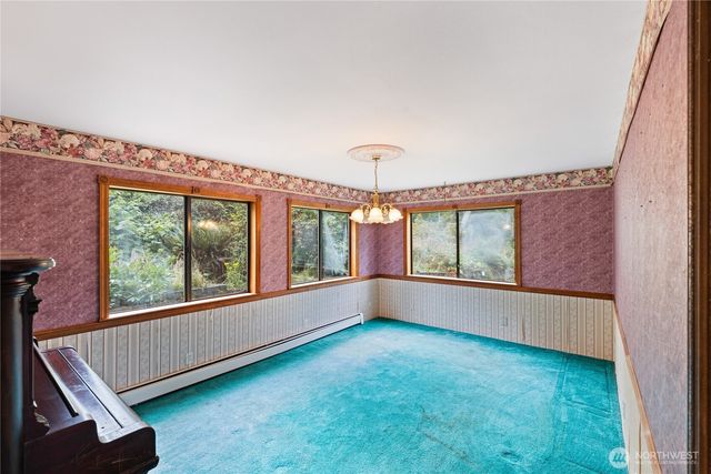 671 Edmonds Road, Coupeville, WA 98239