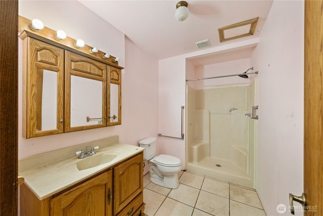 671 Edmonds Road, Coupeville, WA 98239