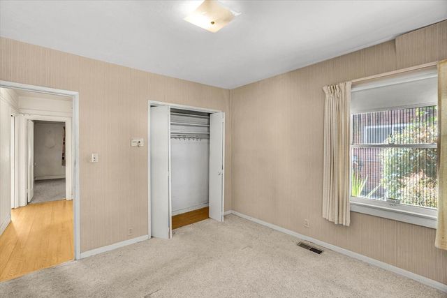 1728 42nd St, Sacramento, CA 95819