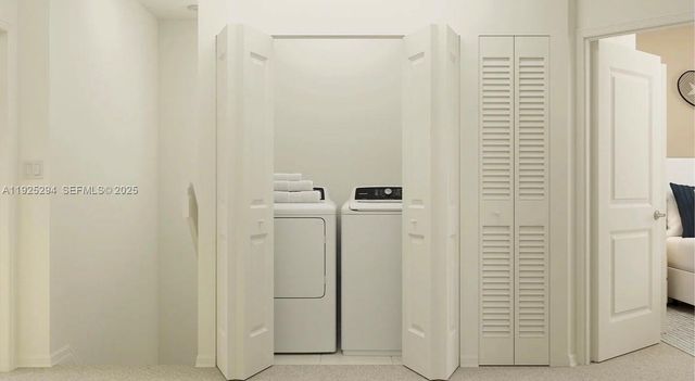 2538 SE 29th St ., Homestead, FL 33035