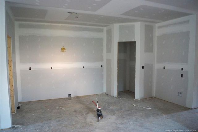 505 LONGSTREET Road, Sanford, NC 27331