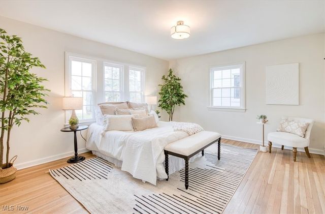 3526 Raymont Boulevard, University Heights, OH 44118