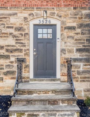 3526 Raymont Boulevard, University Heights, OH 44118