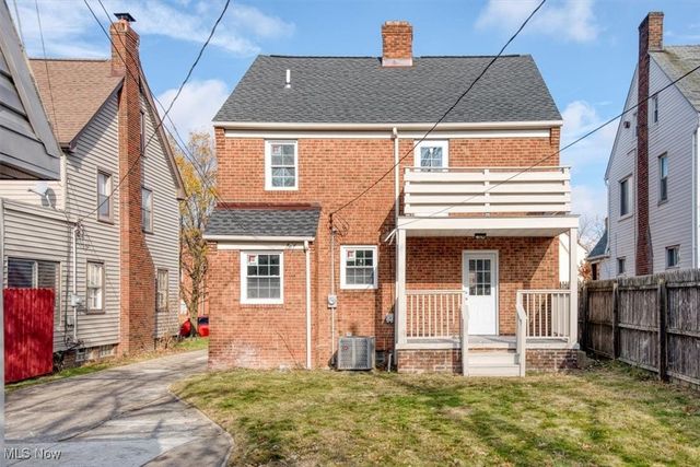 3526 Raymont Boulevard, University Heights, OH 44118