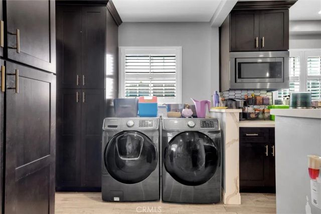 6104 S La Cienega, Ladera Heights, CA 90056