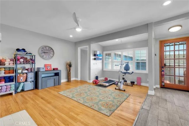 6104 S La Cienega, Ladera Heights, CA 90056