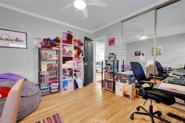 6104 S La Cienega, Ladera Heights, CA 90056