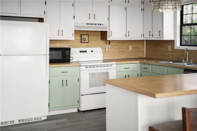 6800 Thunder Trail, Gainesville, GA 30506